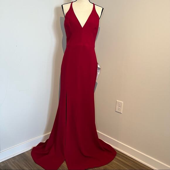 Dress the population 
Iris Slit Crepe Gown in Garnet Red XXL NWT - Picture 3 of 5